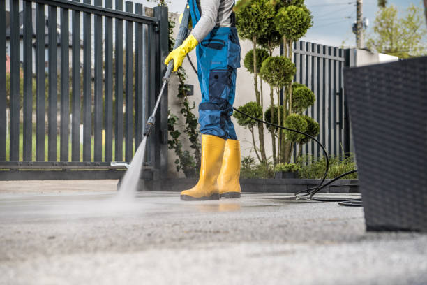 Why Choose Our Certified Pressure Washing Experts for Your Project Needs in Henderson, TX?